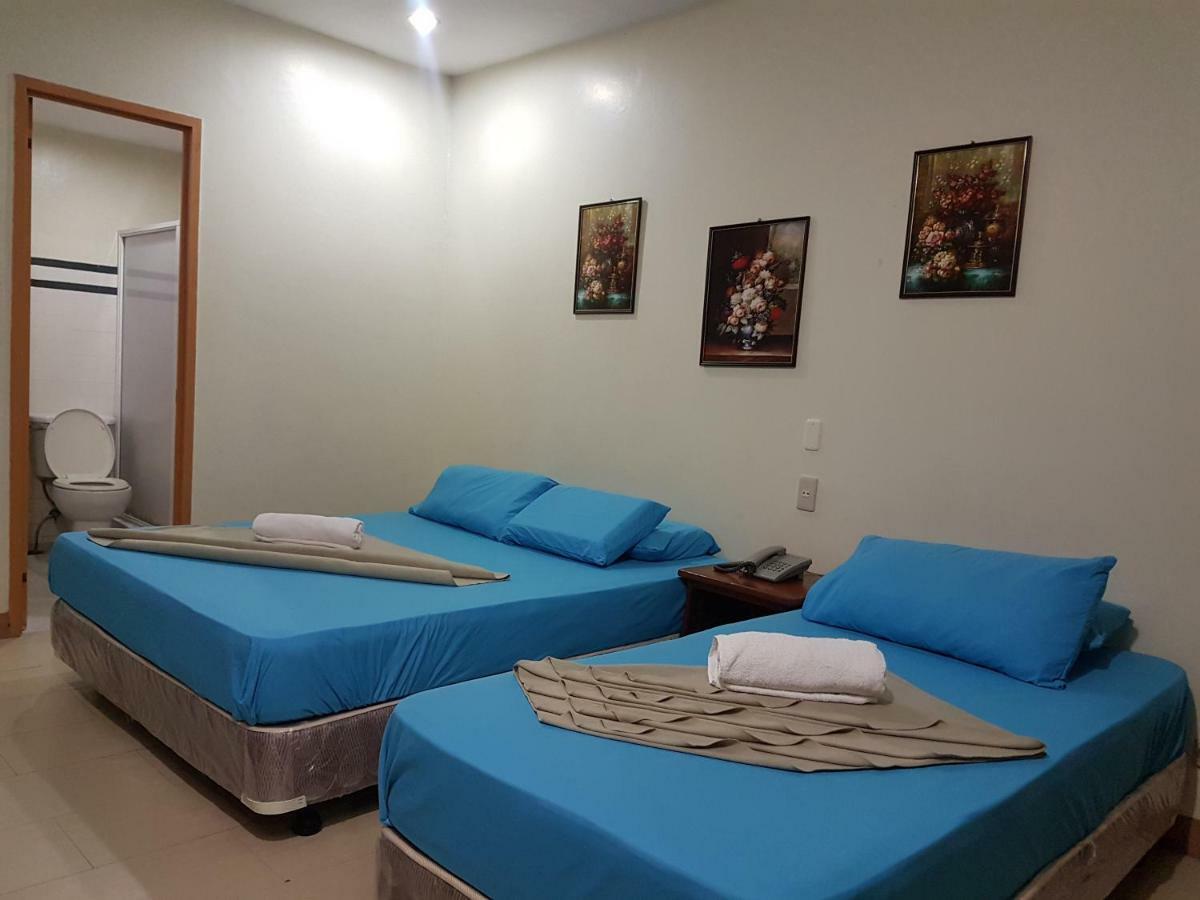 Joyful Island Hostel - Cebu City מראה חיצוני תמונה