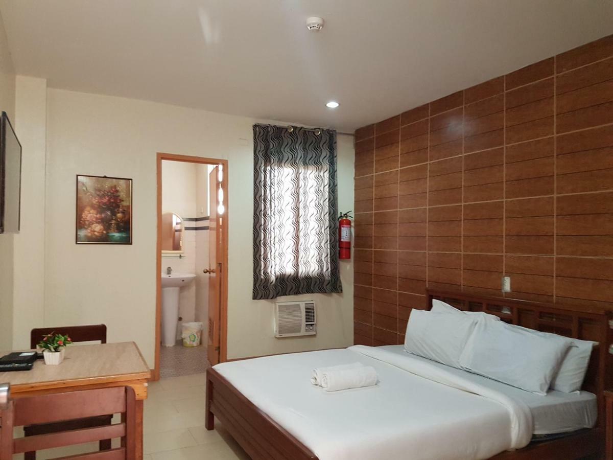 Joyful Island Hostel - Cebu City מראה חיצוני תמונה