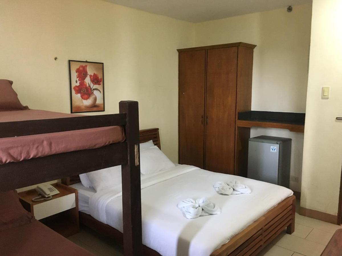 Joyful Island Hostel - Cebu City מראה חיצוני תמונה